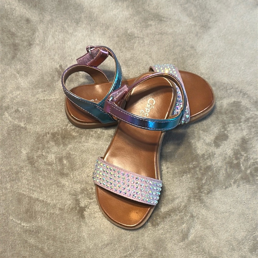 Girls sandals sz 7